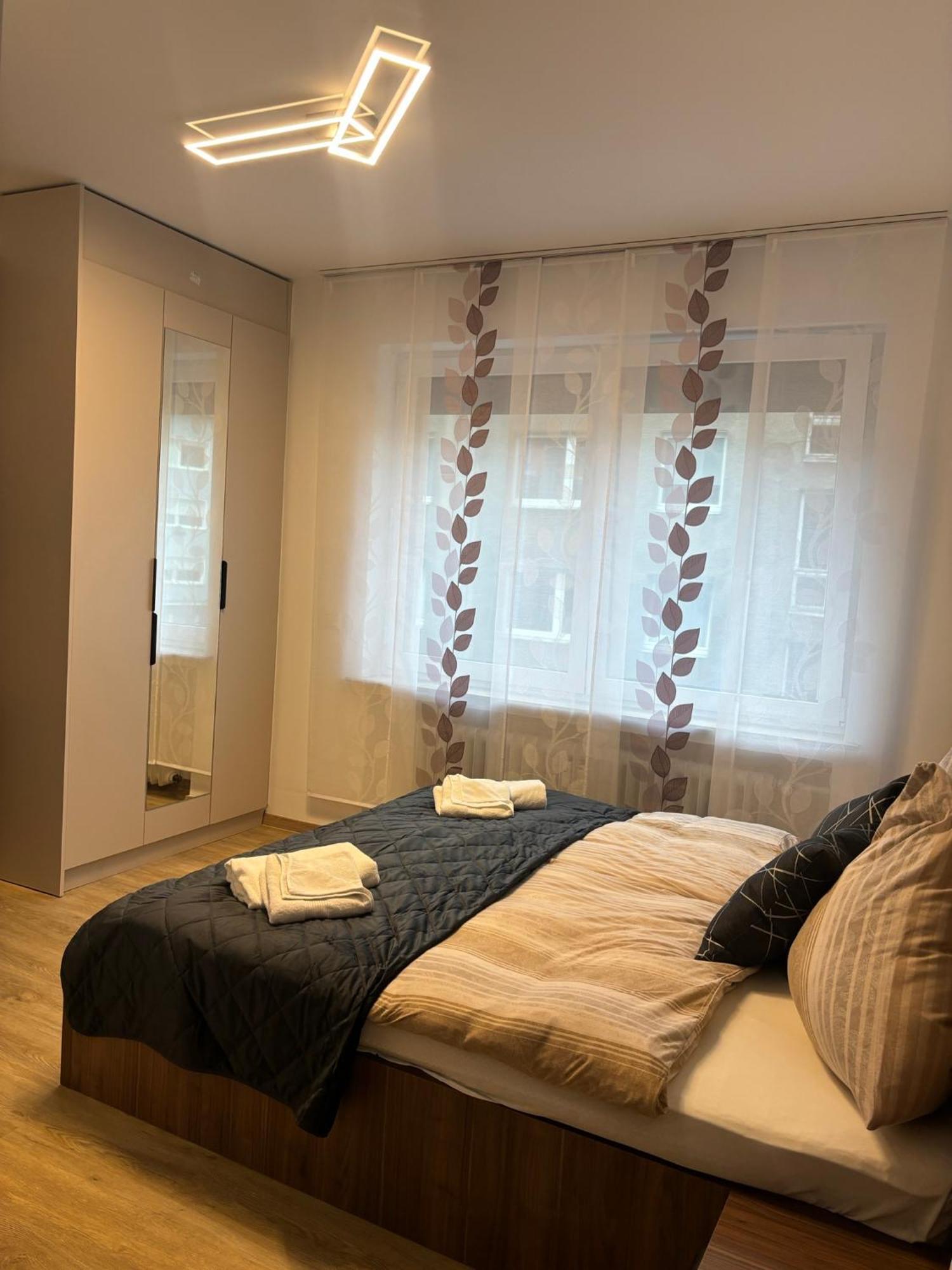 Lenti Duesseldorfer Apartment'S Zewnętrze zdjęcie