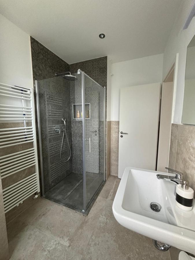 Lenti Duesseldorfer Apartment'S Zewnętrze zdjęcie
