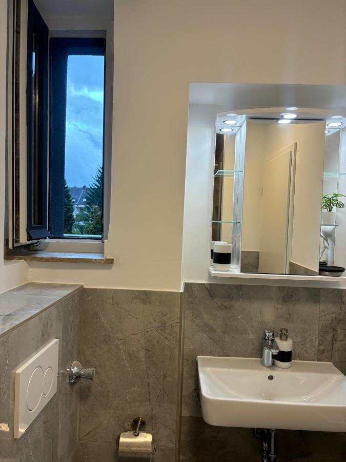 Lenti Duesseldorfer Apartment'S Zewnętrze zdjęcie