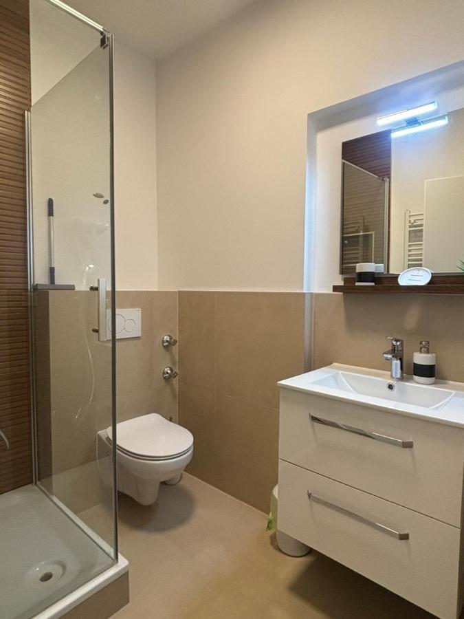Lenti Duesseldorfer Apartment'S Zewnętrze zdjęcie