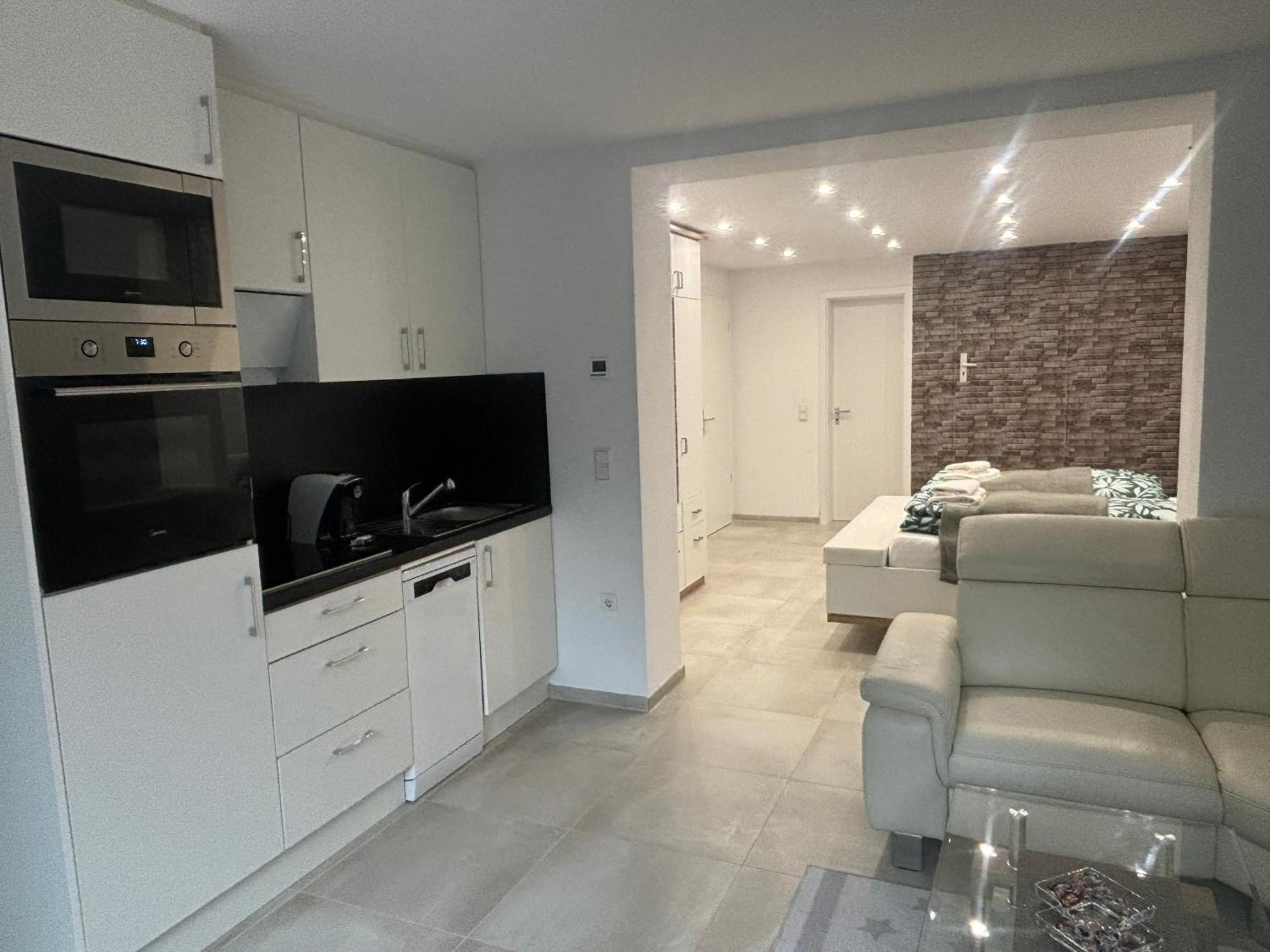 Lenti Duesseldorfer Apartment'S Zewnętrze zdjęcie